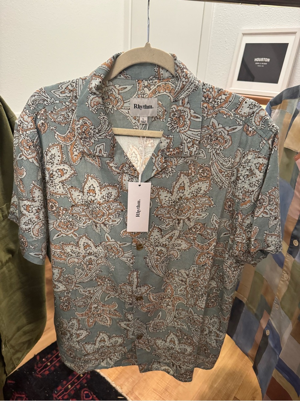 NWT Rhythm. Paisley Camp Shirt - Large